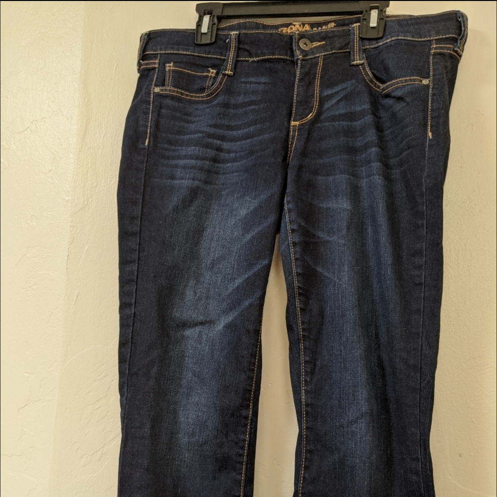 BUNDLE Capris and Boho Shirt Bundle